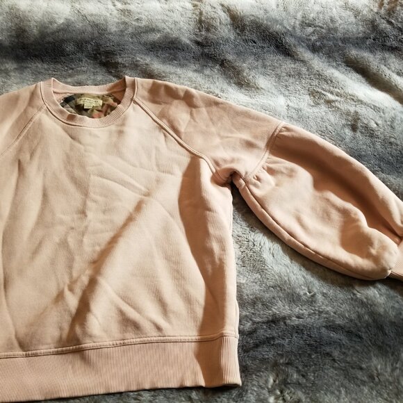 Burberry London Pink Sweatshirt, Bishop Puff Sleeves, Sz M, RARE - Picture 2 of 7